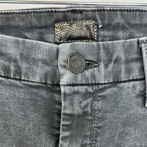 MOTHER The Looker Fray Jeans – Gray “Sexy Just Walked into Town” Wash – Size 26 - Picture 6 of 8